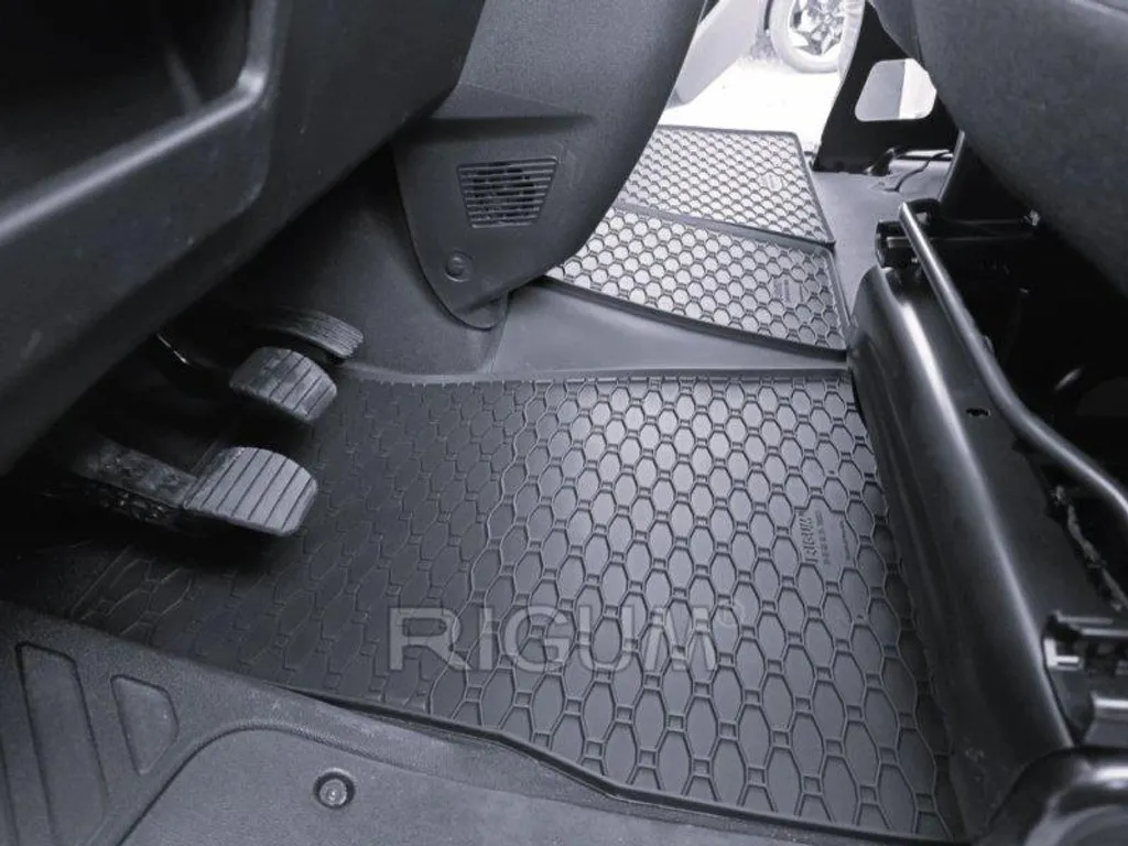 Tappetini Gomma Rigum Renault Master 2024- | Su Misura e Resistenti - 4