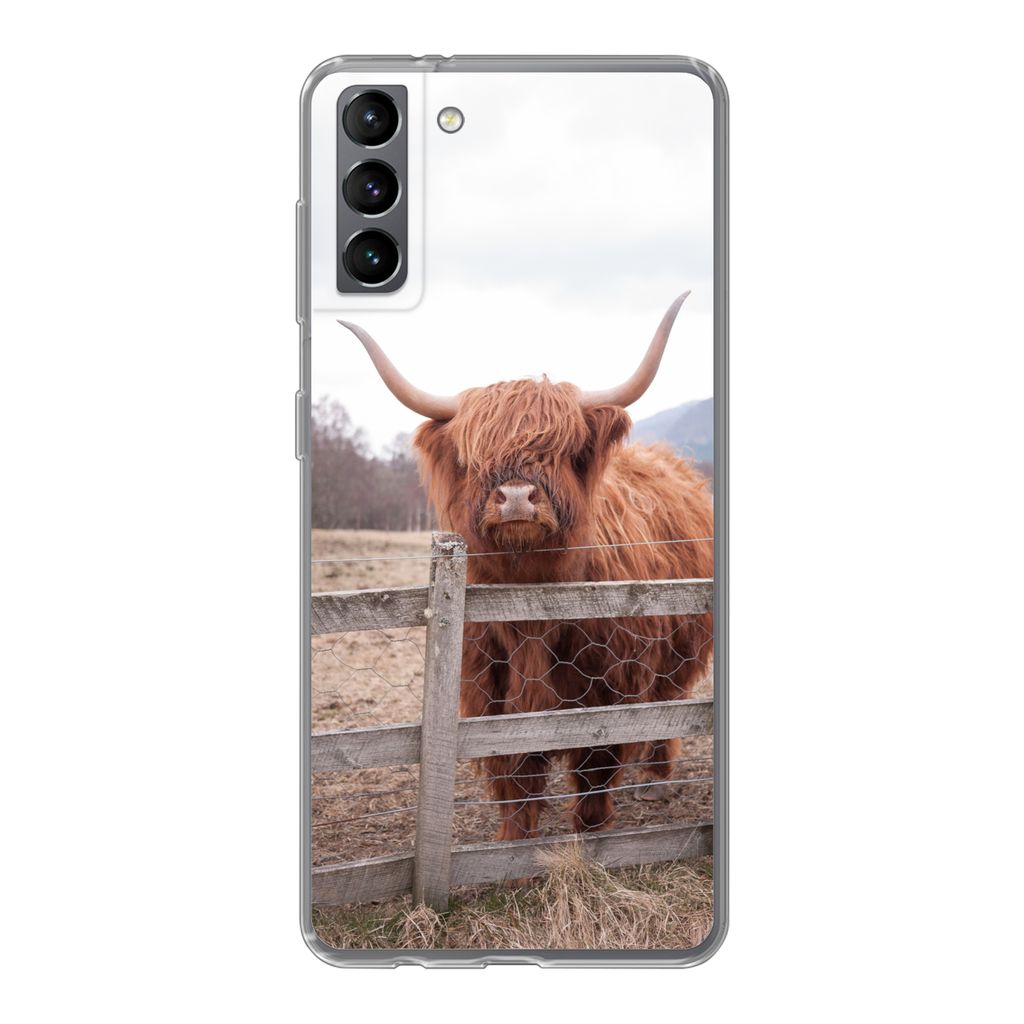 MuchoWow Handyhülle Schutzhülle Hülle für Samsung Galaxy S21 Plus Scottish Highlander - Gras - Zaun Silikon Softcase Handy Hülle - Handy-Tasche
