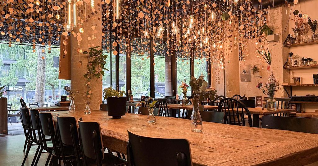 mydays Erlebnisdinner Stuttgart für 2 (vegan); Erlebnis verschenken oder selbst erleben; Gutschein für 2 Person(en)