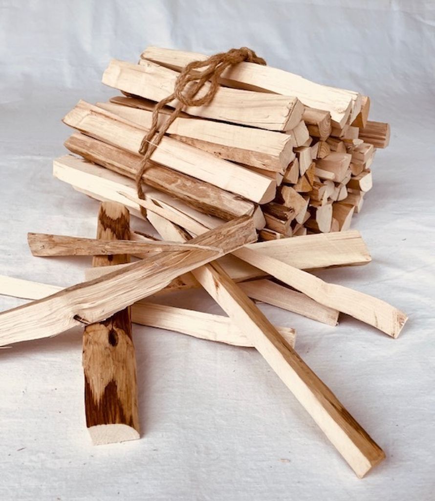 Anzündholz 5 KG -  getrockenetes Feuerholz Ofenholz Garten Produktbild 