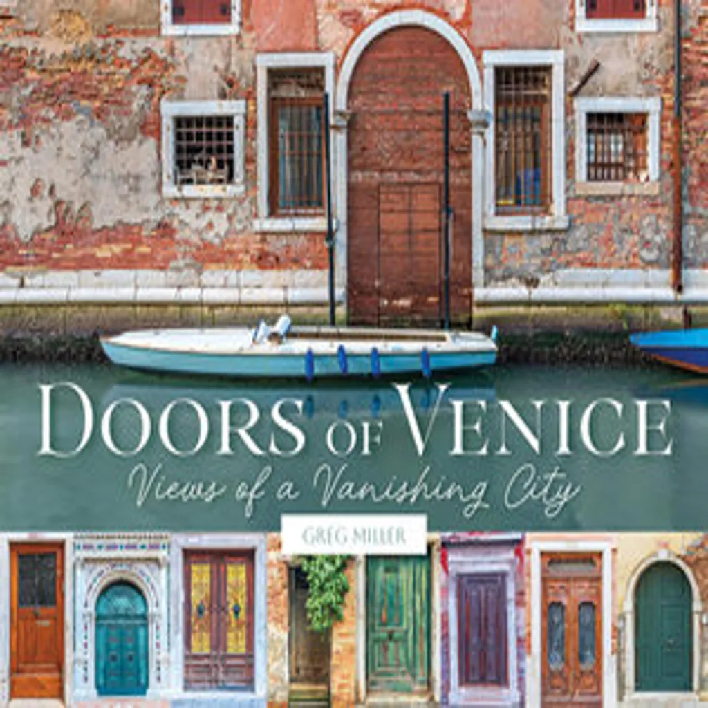 Doors of Venice - Décoration Murale Chic pour Grand Mur Vide