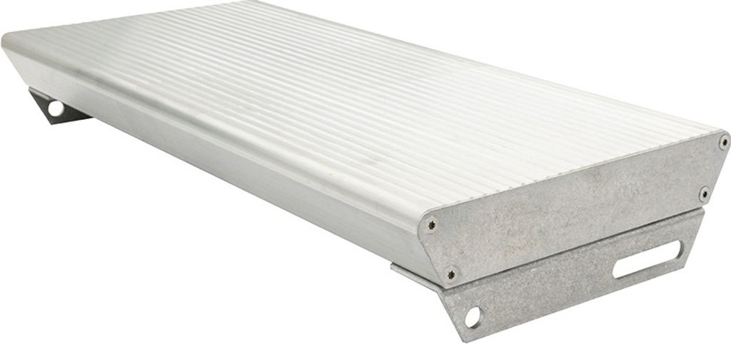 Aluminiumstufe rutschhemmend inkl. 2 Deckel & 2 Winkel und Schrauben - Ausführung: Natur, Breite: 600 mm, Tiefe: 270 mm