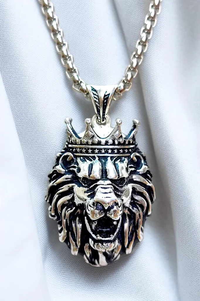 Collier lion avec couronne en acier inoxydable, pendentif fait main