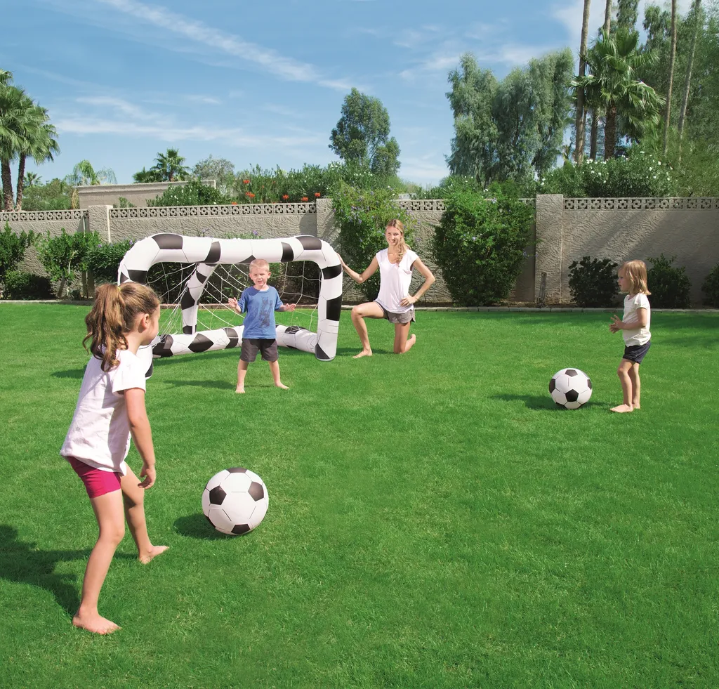 But de football gonflable Bestway 52058 avec 2 ballons pour enfants - 8