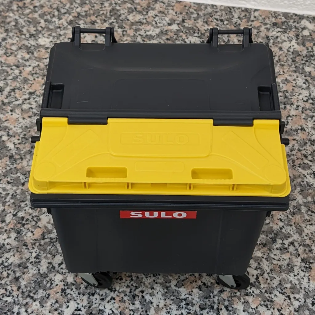 Petite poubelle de table design container pour déchets de bureau - 2