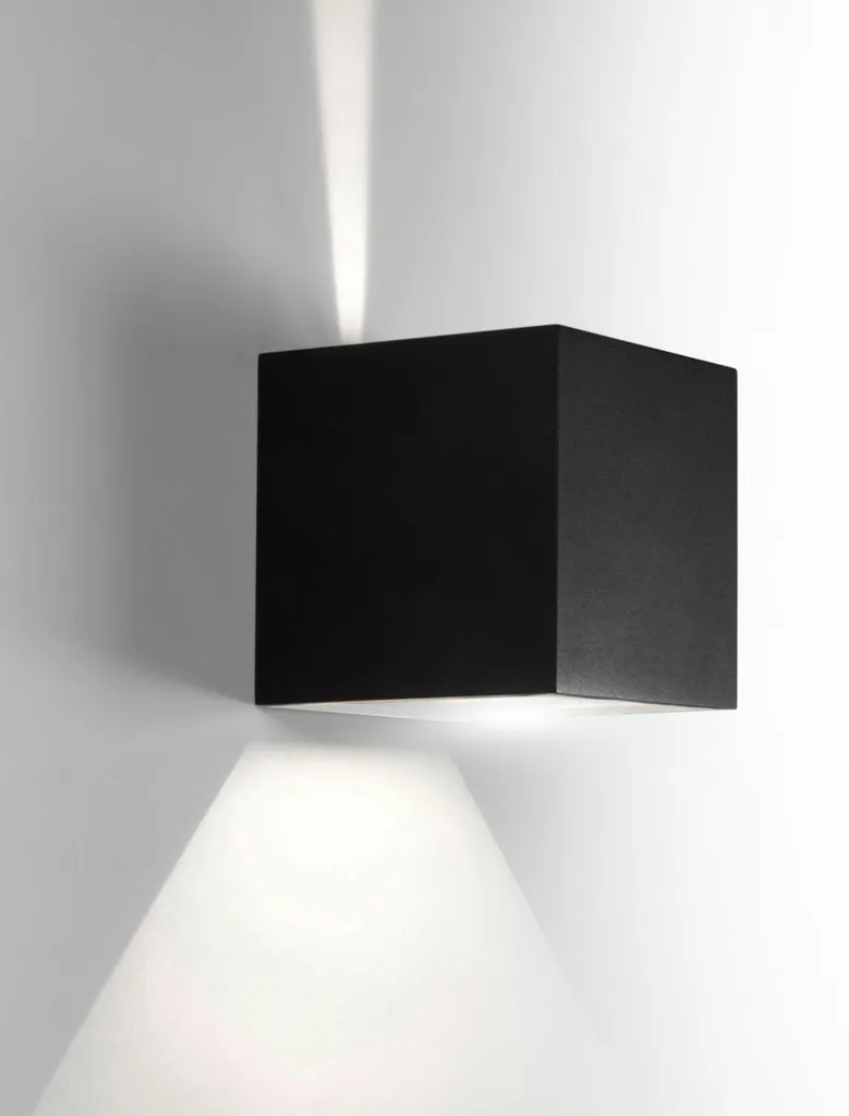 Applique LED Étanche IP65 pour Supprimer les Zones d'Ombre