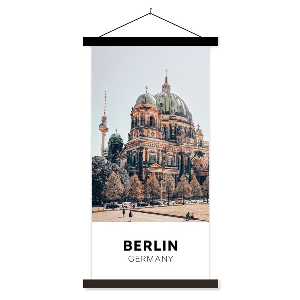 MuchoWow Textilposter Berlin - Deutschland - Architektur 90x180 cm mit schwarzem Rahmen - Dekoration Wohnzimmer