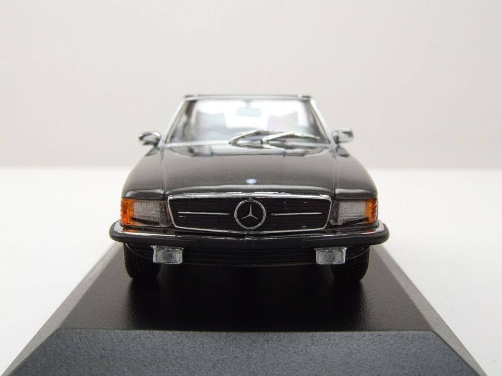 Maxichamps 940033451 Mercedes 350 SL Cabrio Hardtop R107 Produktbild 5