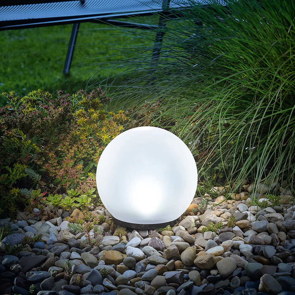 Boule lumineuse solaire 7 couleurs changeantes IP65 étanche 20 cm