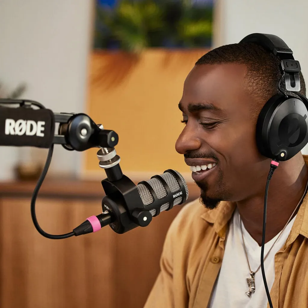 Microfono RØDE PodMic Nero per Podcast e Streaming - Audio XLR Premium - 11