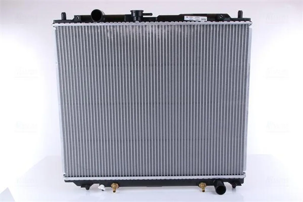 Évitez la surchauffe avec le radiateur NISSENS 62853 Pajero MB340051
