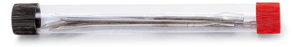 Dick Spicknadelbüchse mit Inhalt