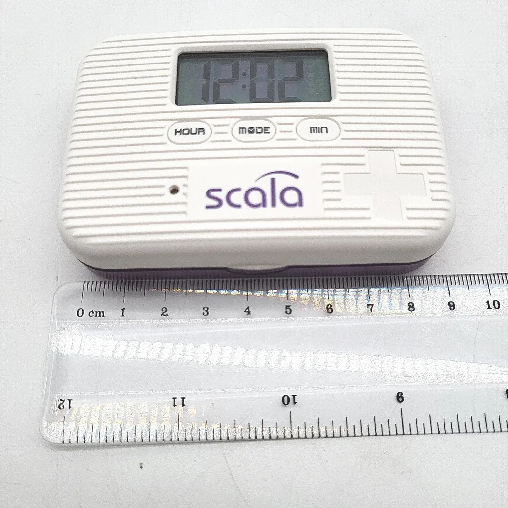 Distributeur de médicaments DL 6 programmable avec 6 compartiments - 7