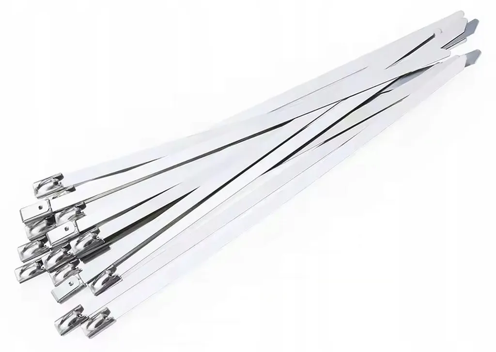 Fixez solidement vos câbles avec cette pince à collier inox durable