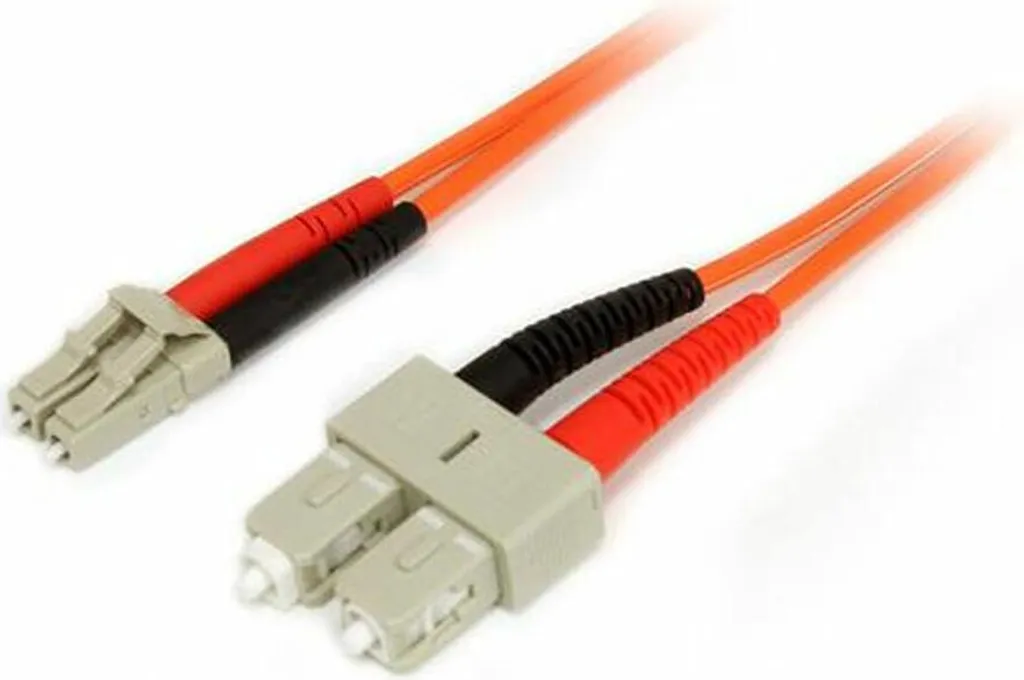 Évitez les pertes de signal avec ce câble fibre StarTech LC/SC 1m