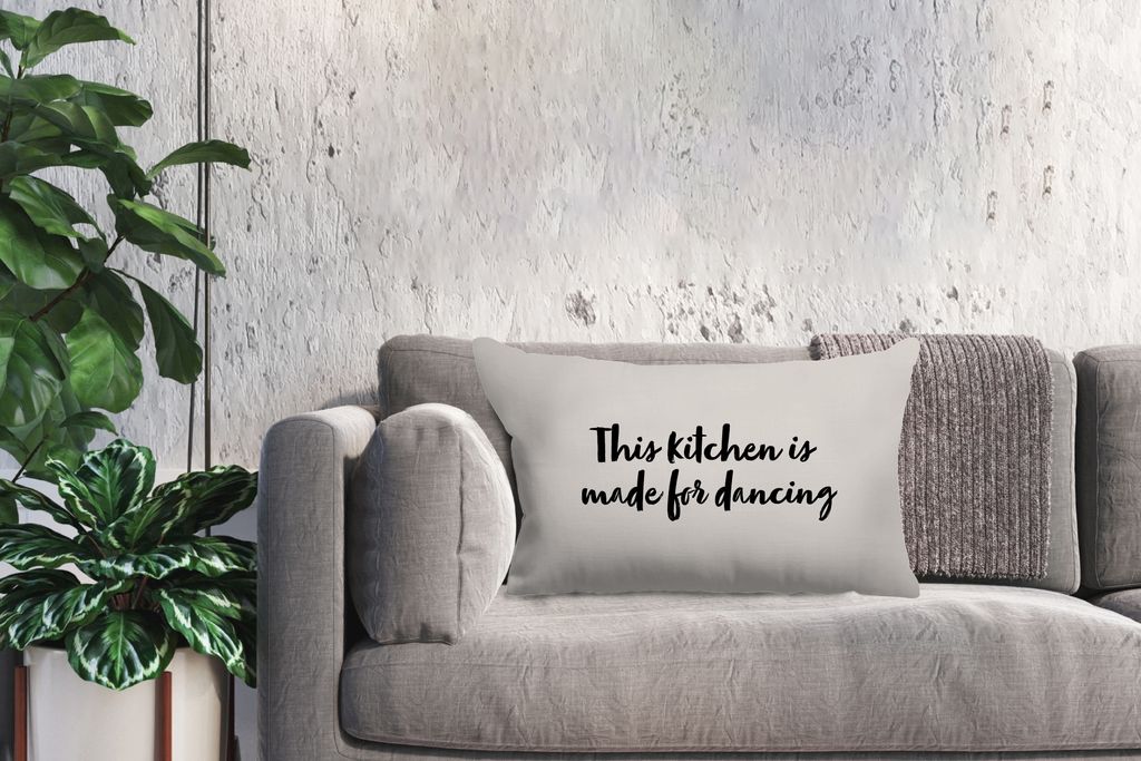 MuchoWow Zierkissen Sofakissen Wohnzimmer Dekokissen 60x40 cm Zitate - Sprichwörter - Diese Küche ist zum Tanzen gemacht - Kopfkissen - Polster...