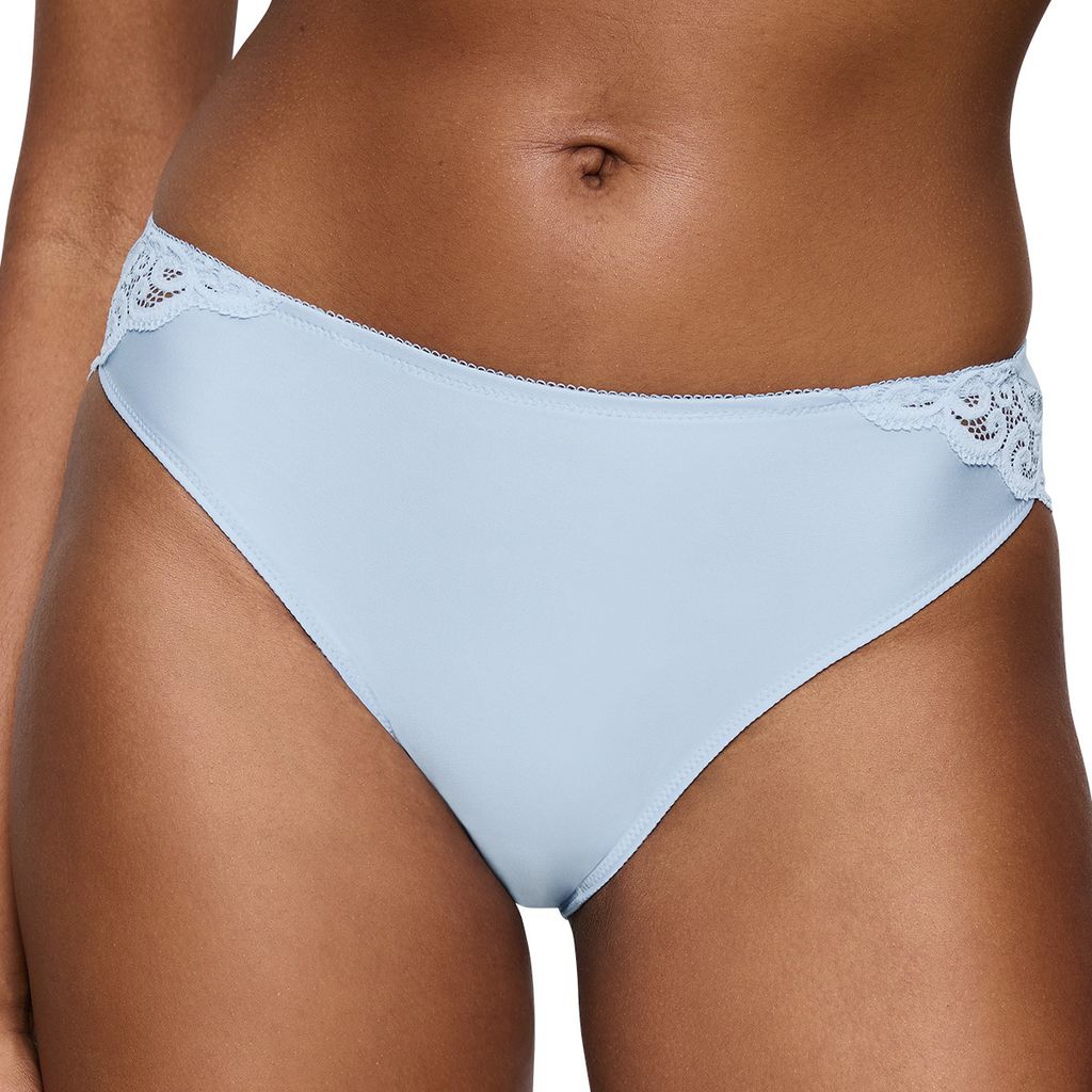 Triumph Amourette Tai Slip Eleganter und zugleich komfortabler Tai Slip, Angenehmes Tragegefühl, Mit schönen seitlichen Details