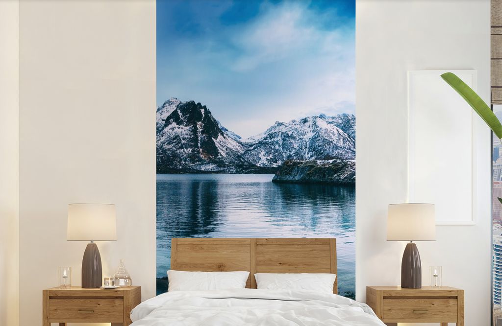 MuchoWow Fototapete für Wohnzimmer oder Schlafzimmer Wandtapete Vinyl Motivtapete Wasser - Berge - Natur - 120x240 cm - Hintergrundbild