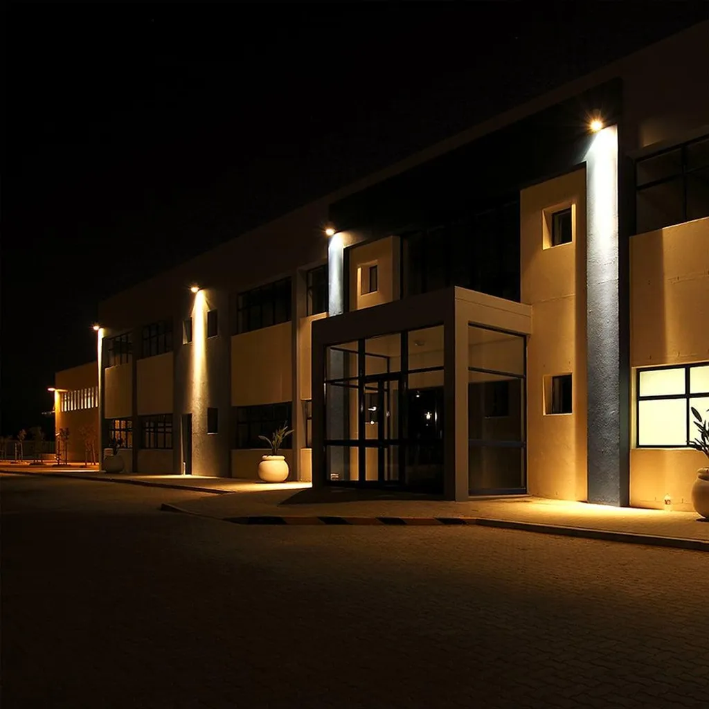 Projecteur Extérieur LED Étanche IP65 Blanc 200W Idéal Grandes Surfaces