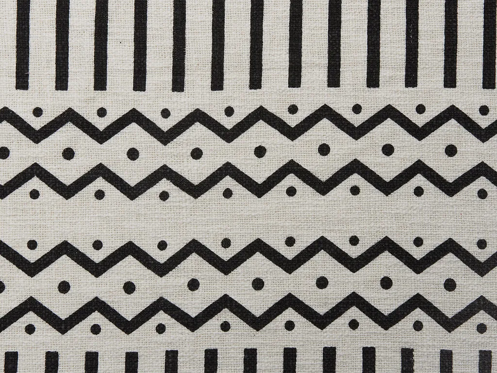 Couverture en Coton à Pompons Beliani Plaid Design Géométrique - 5