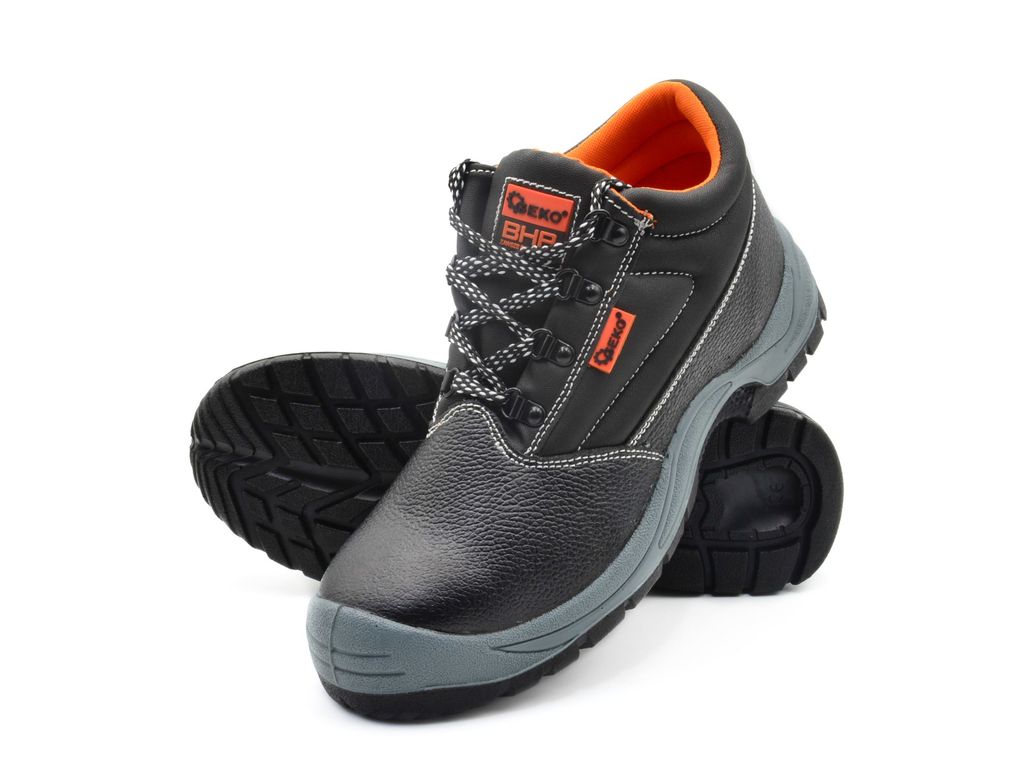 Ochranná pracovní obuv vysoká vel. 46