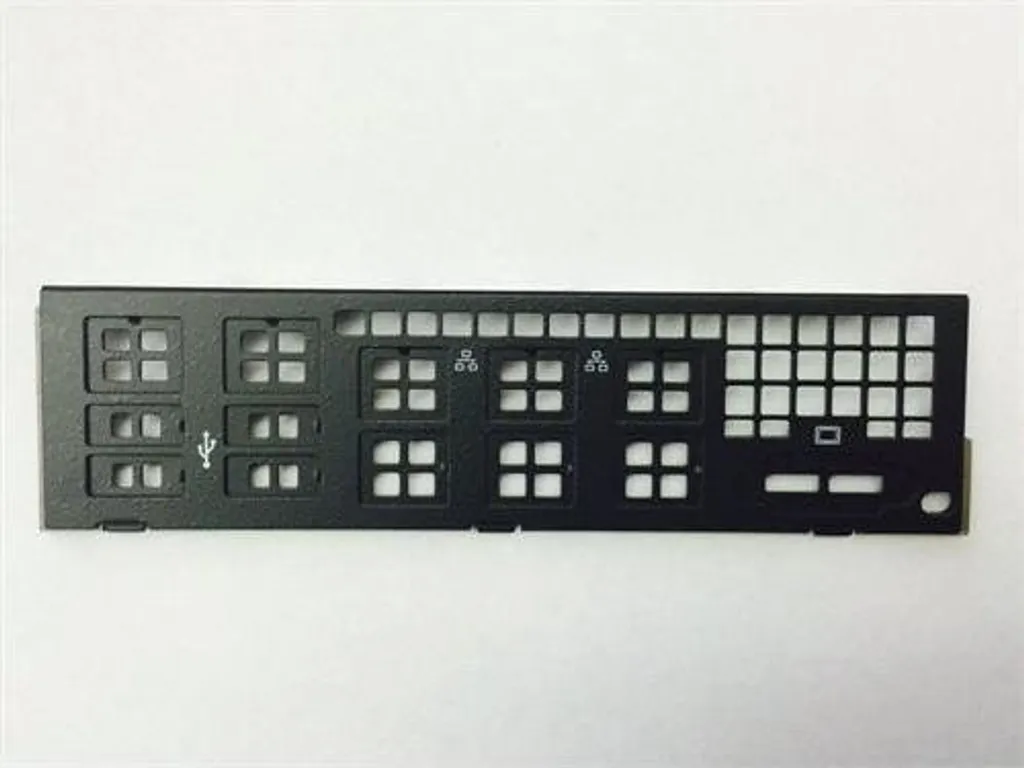 Super Micro MCP-260-00100-0B : Plaque I/O Shield de Qualité pour Serveur