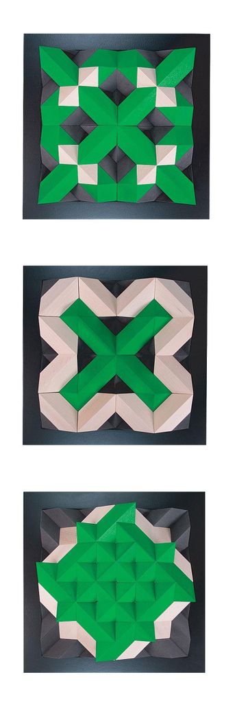 Holzspielzeug Bausteinspiel PYROM grün LxBxH 265x265x60mm NEU
