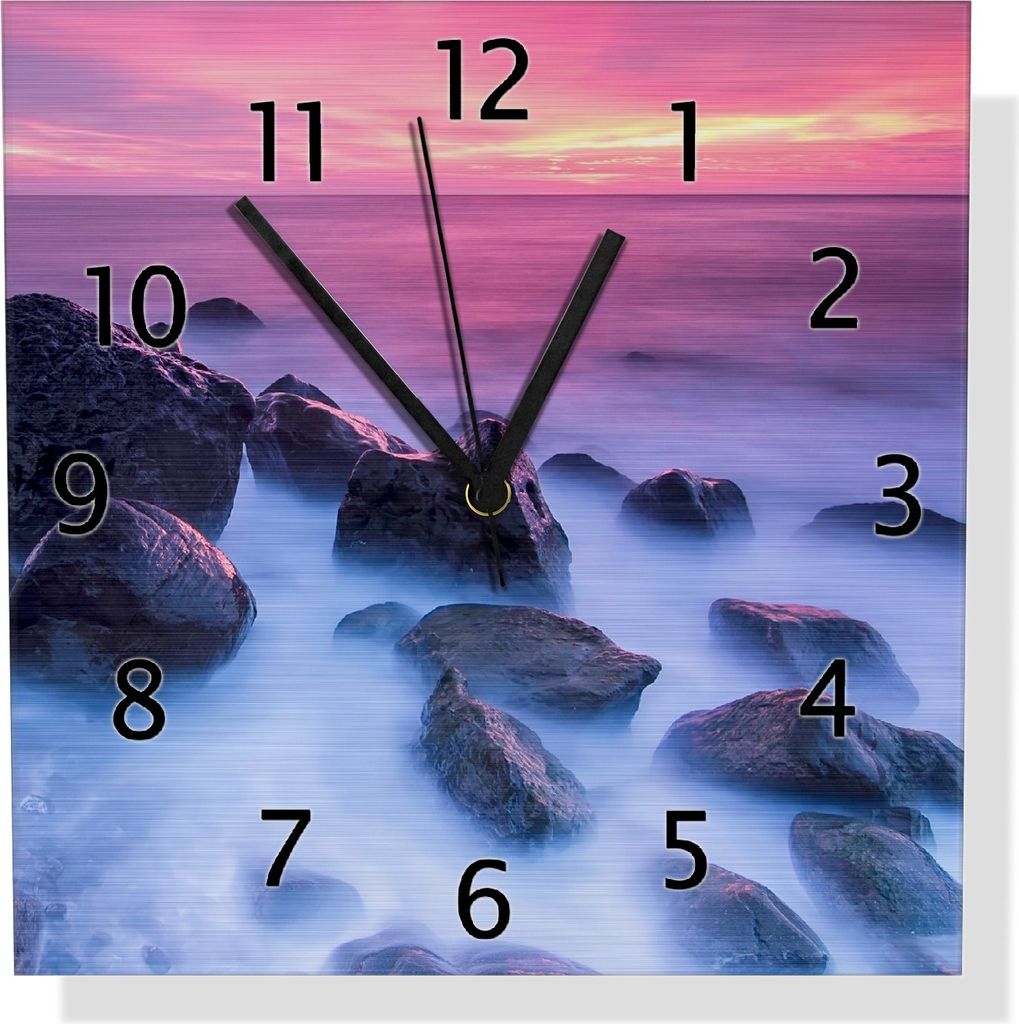 Wallario Design Wanduhr Felsen im Meer bei Sonnenuntergang aus Aluverbund, Größe 30 x 30 cm