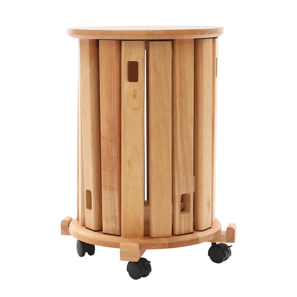 Gagnez de la place avec le tabouret empilable bois 4 en 1, lot de 4 pièces