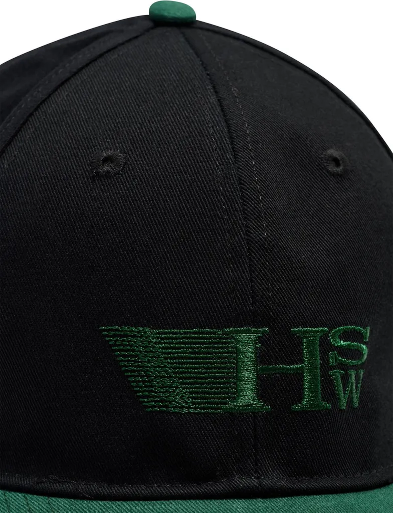 Casquette Hummel Hmlsnap Cap Game Noir ajustable pour look urbain chic