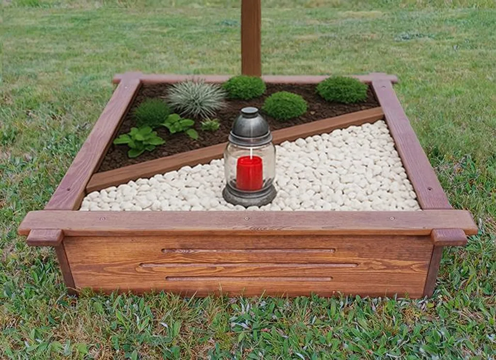 Bordure funéraire 90x90 cm bois noyer imputrescible pour tombe d'urne