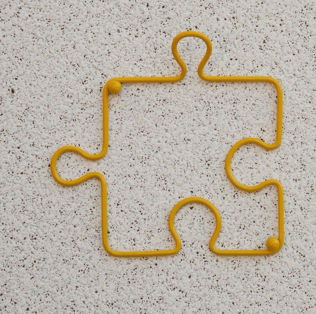 Designer Kleiderhaken "Puzzle" 20 cm Garderobe Wandhaken Haken aus Metall / Farbe: Gelb