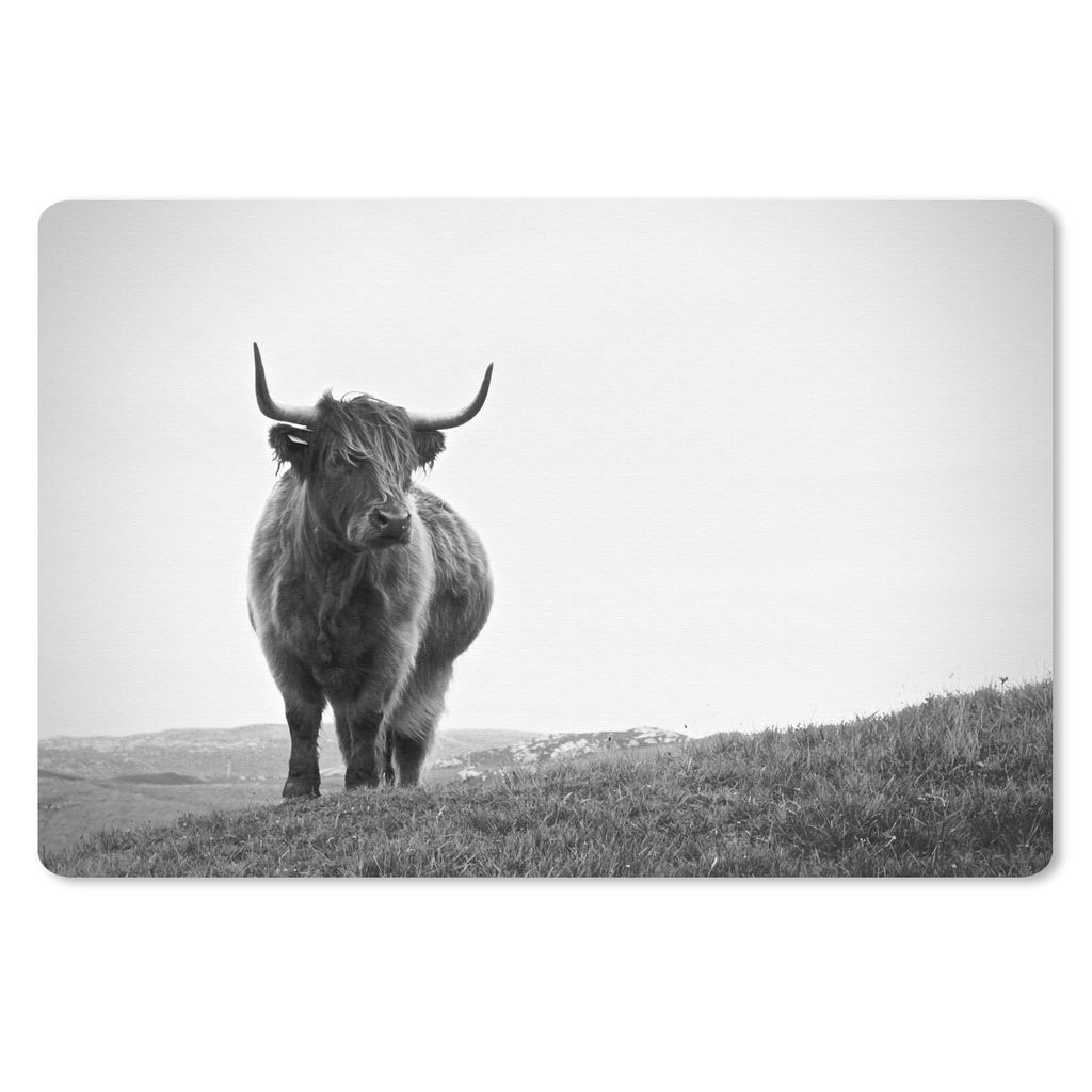 MuchoWow Schreibtischunterlage Tiere - Schottische Hochlandbewohner - Schwarz und weiß - Natur - Ländlich 60x40 cm - XXL Mauspad - Großes Mauspad