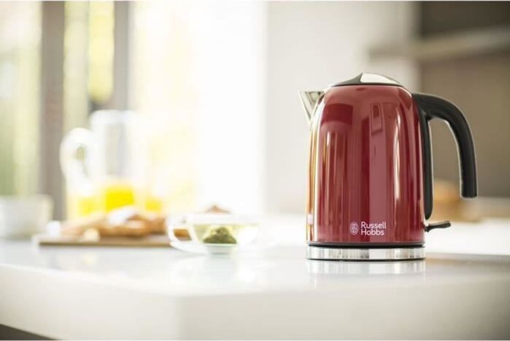 Russell Hobbs Bollitore Elettrico Stylevia 28130-70 – Acciaio Inox, Design Elegante, Capacità 1,7 L, 2400W, Filtro Anticalcare, Base Girevole
