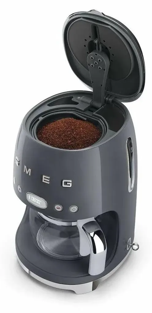 Machine à café Smeg programmable pour un réveil en douceur 10 tasses