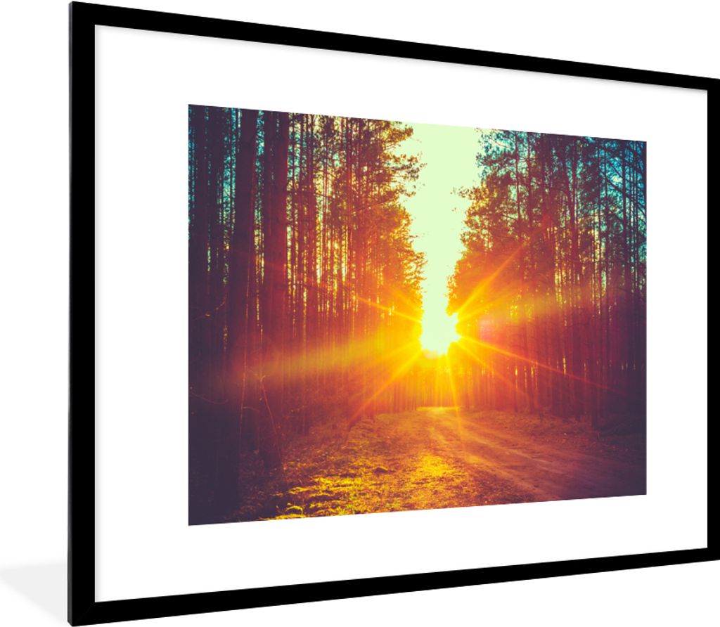 MuchoWow Gerahmtes Poster Sonnenuntergang - Bäume - Wald - Natur 80x60 cm - Poster mit Schwarzem Bilderrahmen Wandposter Rahmen Foto Bilder - Sc...