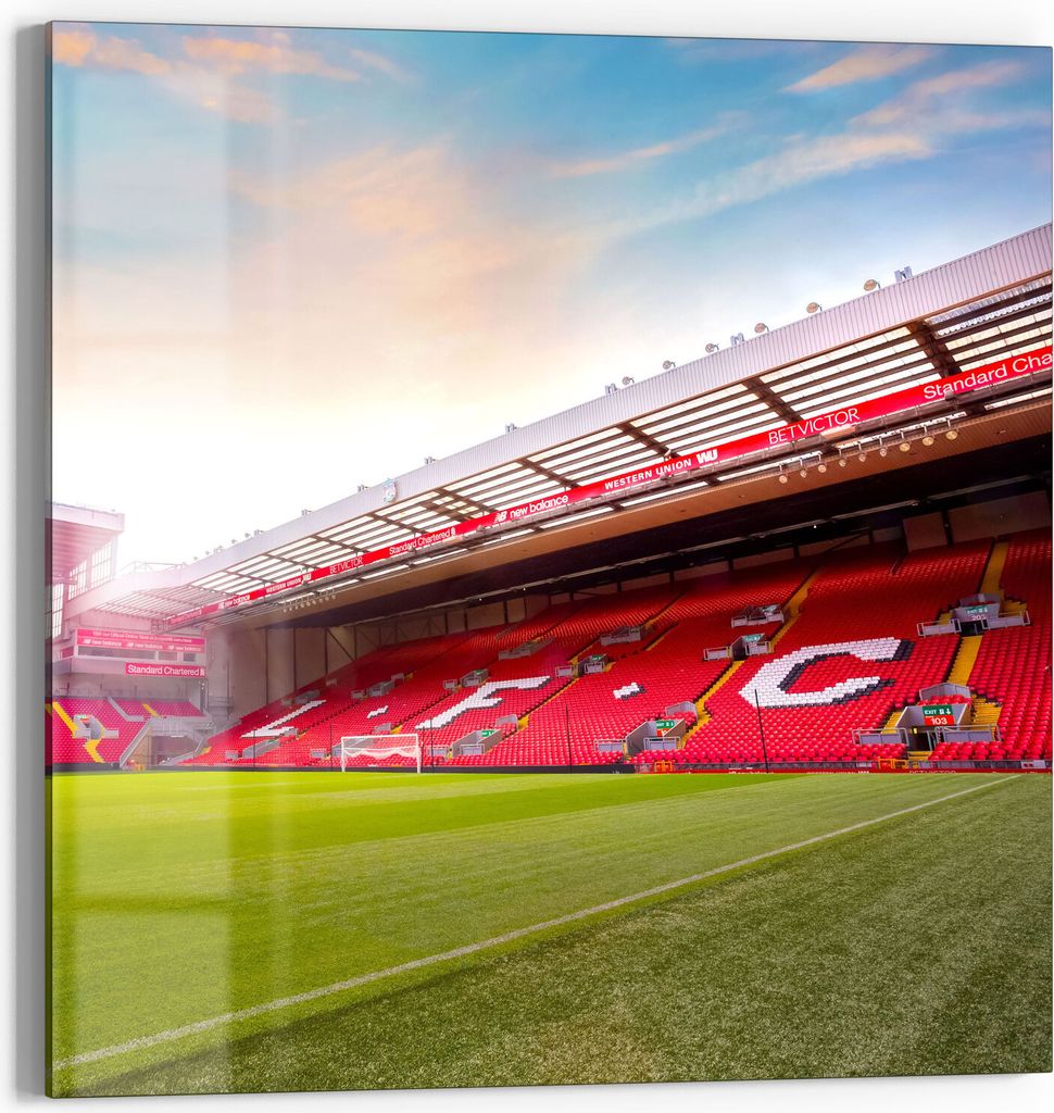 DEQORI Glasbild Echtglas 30x30 cm 'Anfield Road, Liverpool' Wandbild Bild modern Deko