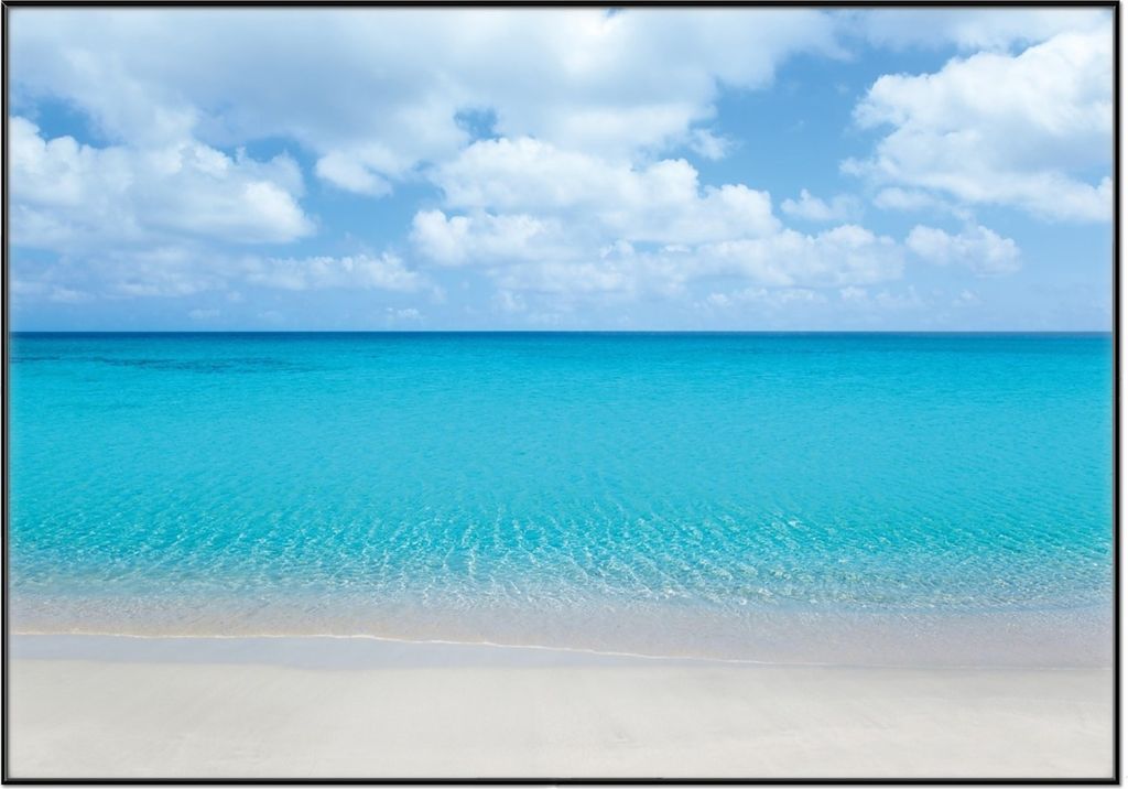 Wallario Wandbild Sandstrand und blaues Meer, Größe: 70,30 x 100,30 cm, Poster mit schwarzem Aluminiumrahmen