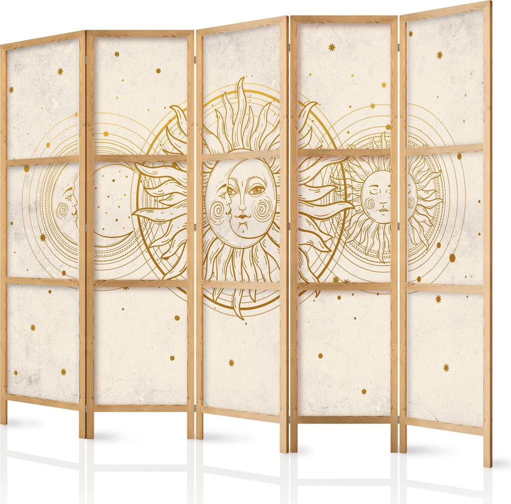 A room divider with a sun and moon illustration.