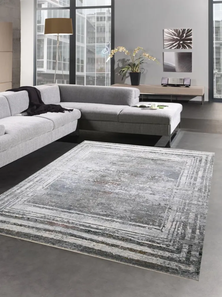 Grand tapis de salon rectangulaire au style moderne et coloris naturel