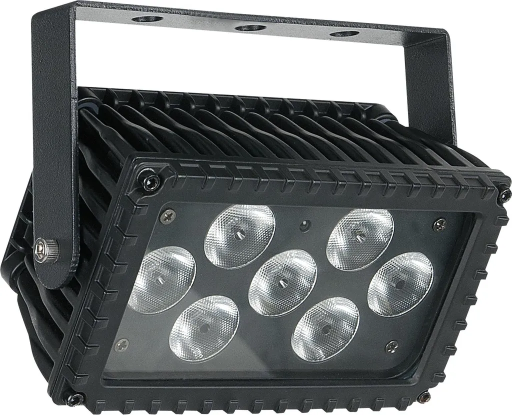 Showtec Cameleon Flood 7/3 RGB Projecteur LED 7x3W IP65 Extérieur
