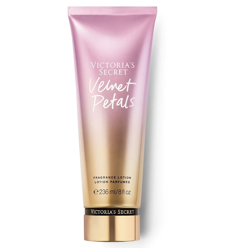 Victoria Secret Velvet Petals Fragrance Lotion