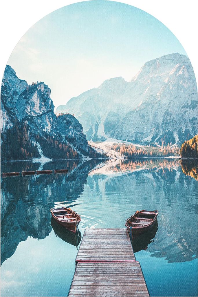 DEQORI Fototapete Rundbogen 100x150 cm 'Blick auf Lago di Braies' Wand Tapete Sticker