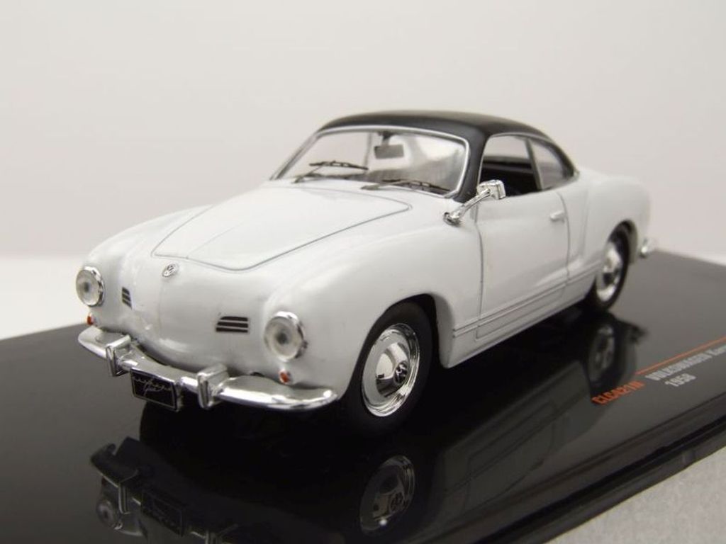 Ixo Models CLC421 VW Karmann Ghia Coupe 1962 weiß schwarz Produktbild 