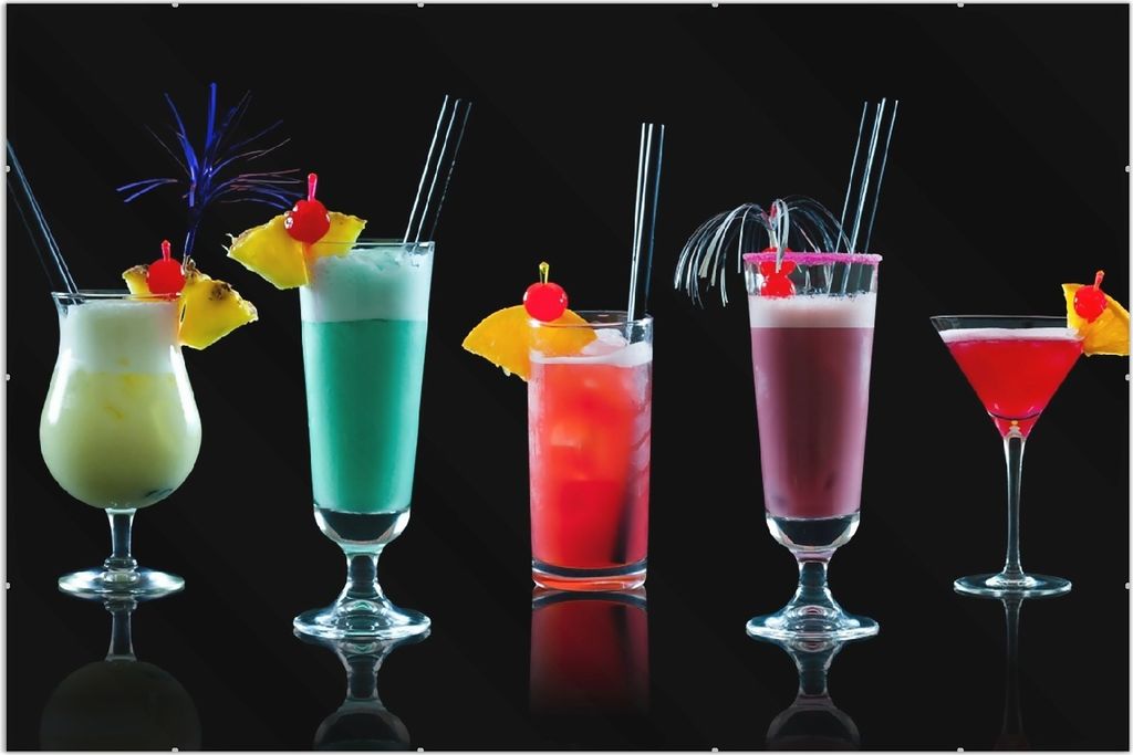 Wallario Wandbild Bunte Cocktails vor schwarzem Hintergrund, Größe: 61 x 91,5 cm, Poster mit rahmenlosen Bildhalter