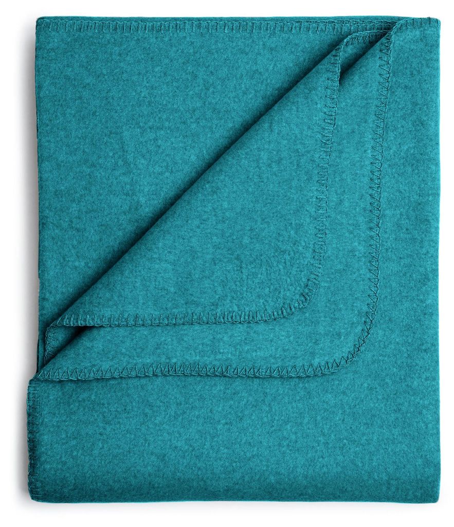 yogabox Flauschige Kinder Baumwolldecke - regional hergestellt - petrol 100 x 150 cm