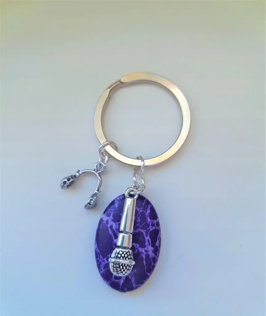 Portachiavi Musica Viola Microfono e Cuffie - Regalo Musicista Ideale