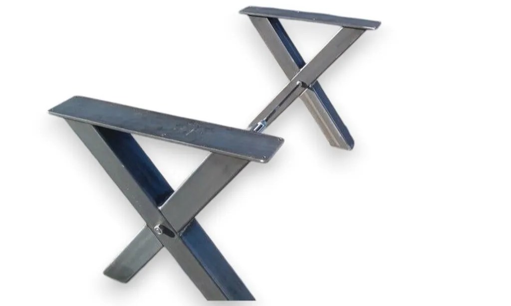 Offerta Tavolino X Gambe Rohe: Base Industriale Acciaio Nero