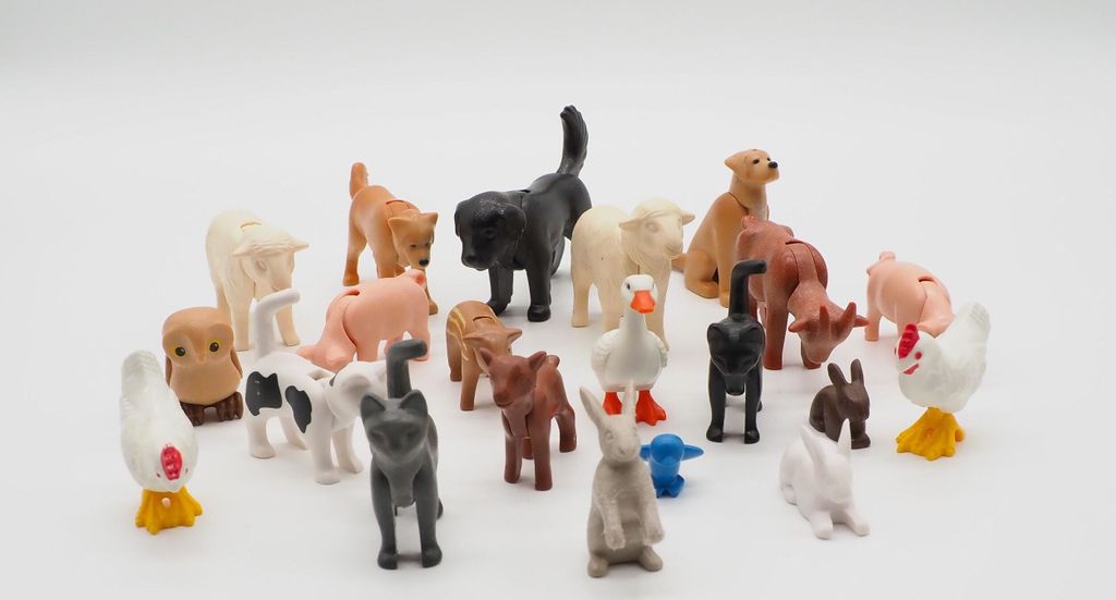 PLAYMOBIL 20 kleine Bauernhoftiere Produktbild 
