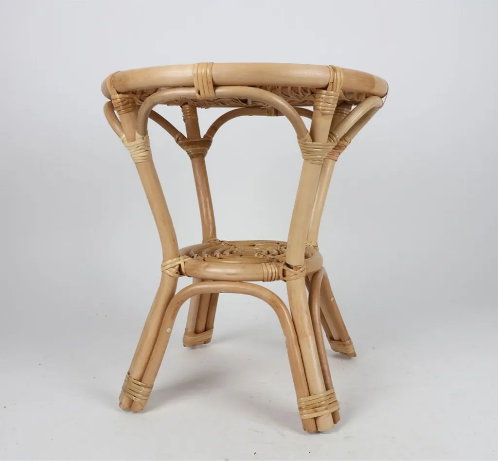 Table basse gain de place en rotin DION - Solution déco petit appartement